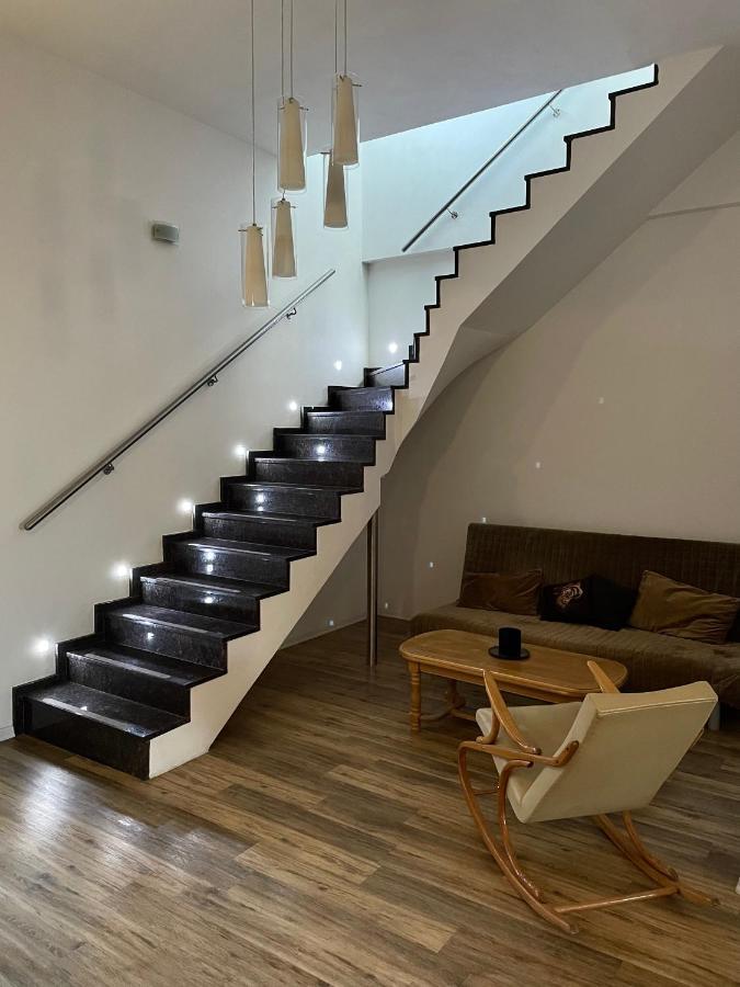 Apartman Az Pro 8 Osob Humpolec Bagian luar foto